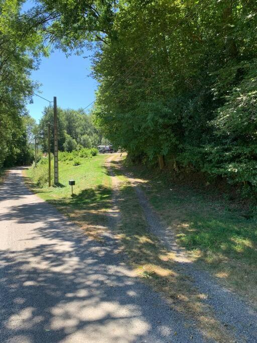 Gite Maison Du Trottoir, Sussac Exteriér fotografie